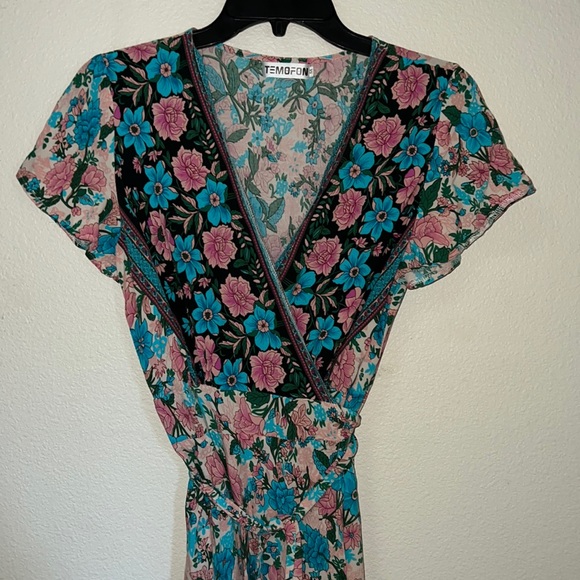 Temofon Floral Wrap Maxi Dress - Picture 1 of 4